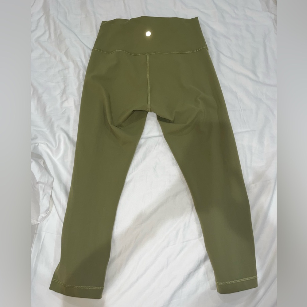 Lululemon cropped leggings